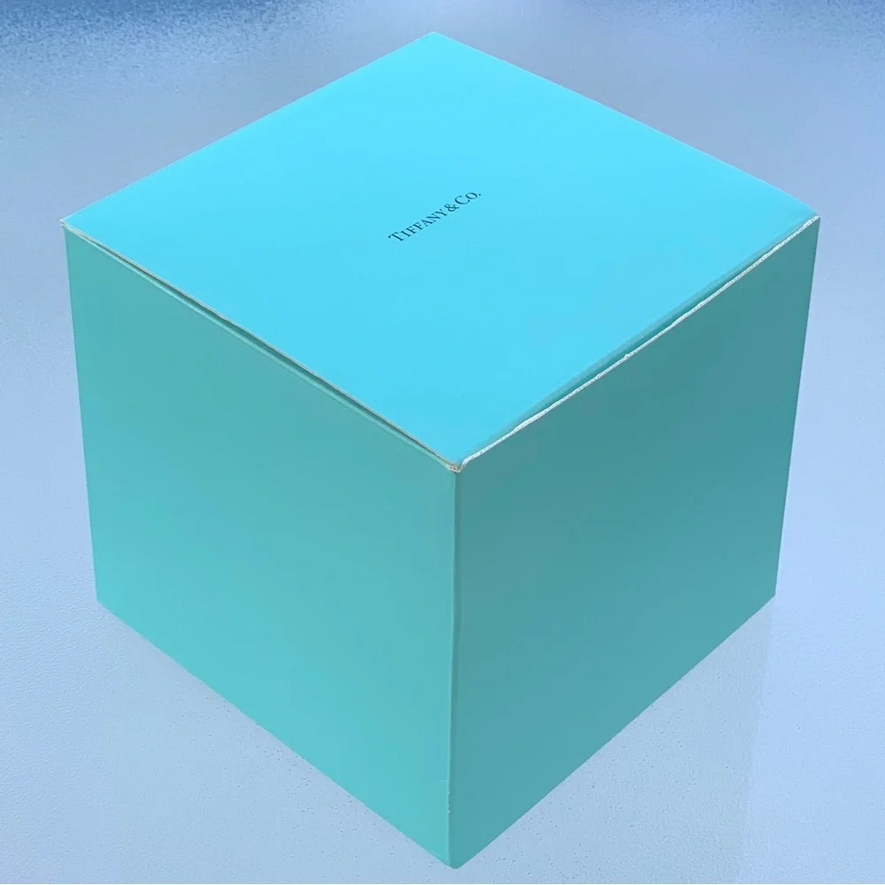 Tiffany & Co. Empty Cube Box No. 148 with Branded Tissue Paper